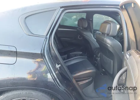 2011 BMW X6 M z USA, uszkodzony, nr VIN 5YMGZ0C52BLK14010